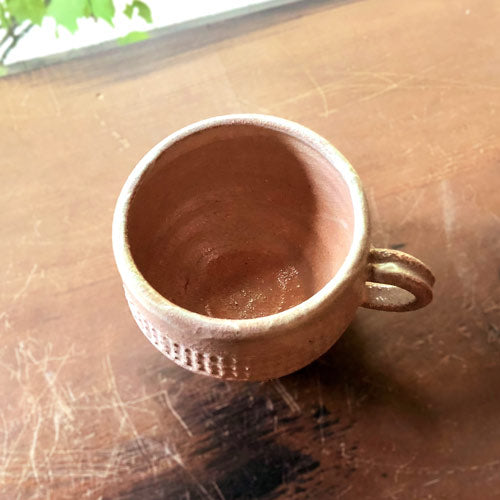 薪窯低下度釉マグカップ