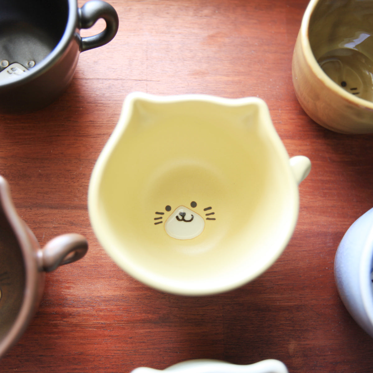 かわいいねこ型マグカップ-めるmonちゃんカップ