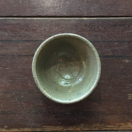 福島長石釉唐津ぐい呑み – ゆう雑貨店