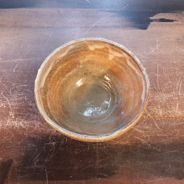 穴窯唐津長石茶碗
