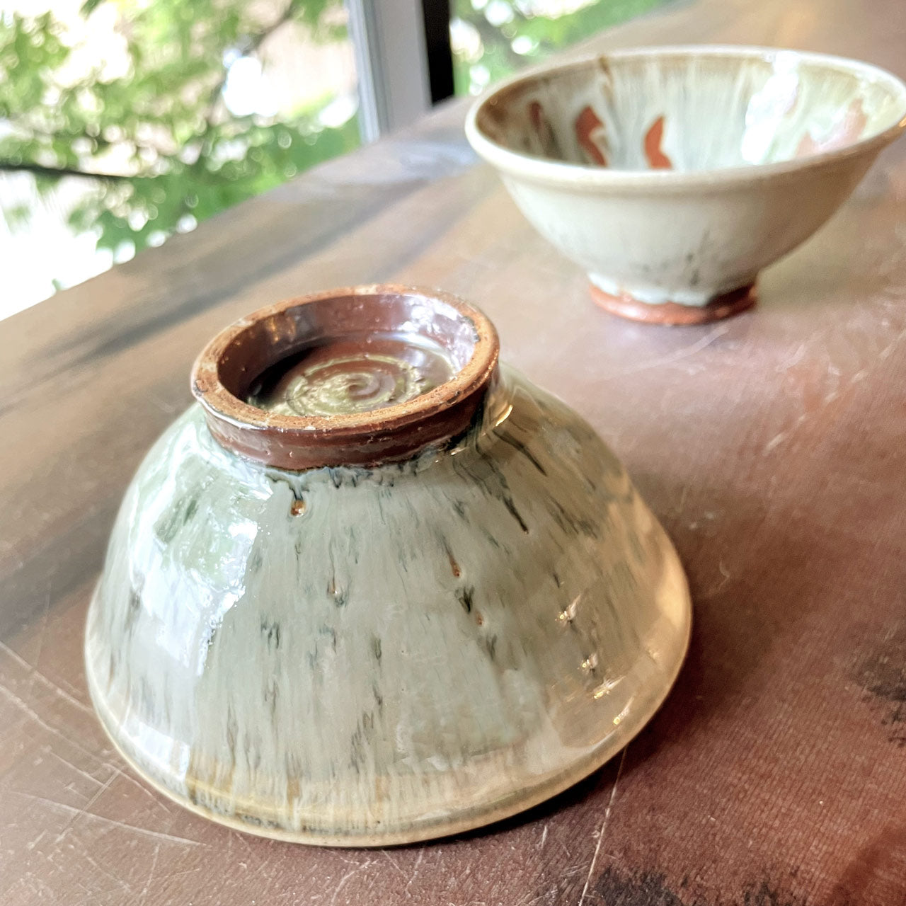 薪窯来待釉藁白茶碗 – ゆう雑貨店