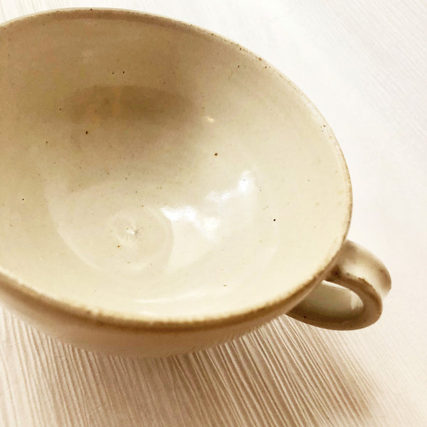 チタン白濁釉井戸型マグカップ
